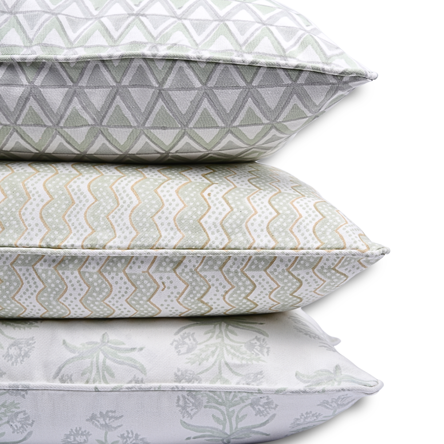 Decorative pillow with geometric pattern with pastel colors, Designer cushion covers, Patterned cushion covers