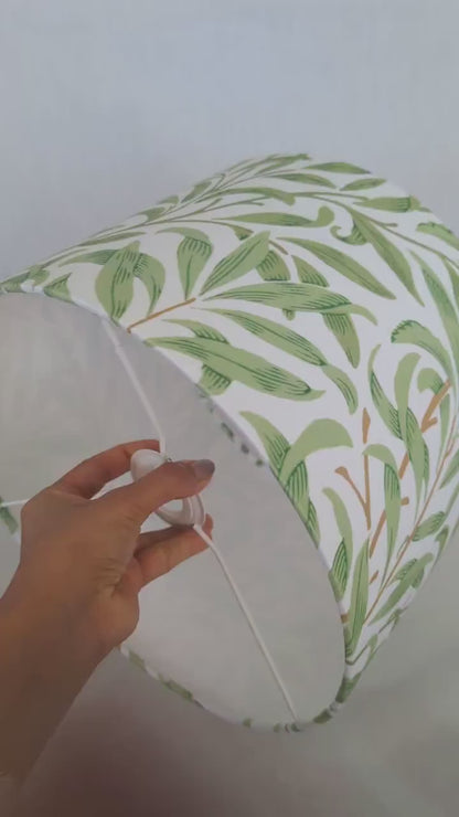 William Morris - Willow Bo Lampshade